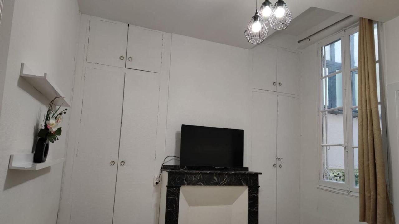 Appartement 6 - T2 60M2 - Standing, Moderne Et Tout Equipe - Carmes-Renforts , Toulouse Luaran gambar